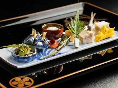 日本特有の文化を再現した季節の味わいを堪能『季節の八寸』　