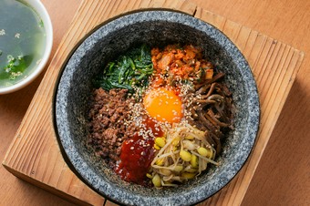 実力派サイドメニュー『石焼ビビンバ』