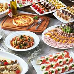 非日常の贅沢を気構えなく満喫できるランチブッフェが大人気