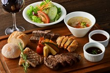毎月29日限定！
1ポンドの衝撃「ザ・NIKU」