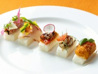 メインは週替わりのお肉料理又はお魚料理を選べるコース
料理内容は週替わりでございます。
