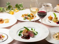 当ホテルは1997年4月18日に開業し29周年。8のつく日は乾杯ドリンク1杯プレゼント。4月8日/18日/28日