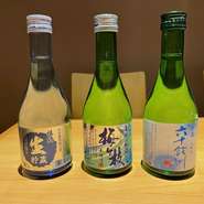 長崎をはじめとする九州各地の焼酎や日本酒が豊富に取り揃えられています。地元の銘酒と共に味わう長崎和牛は格別。食材との相性を考えた一杯が、食事の時間をより豊かに彩ってくれます。