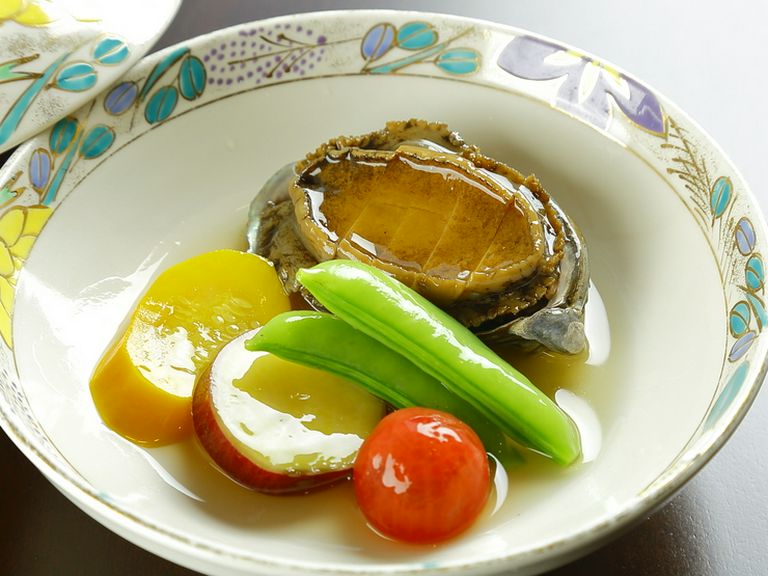 懐石料理　イメージ（鮑）