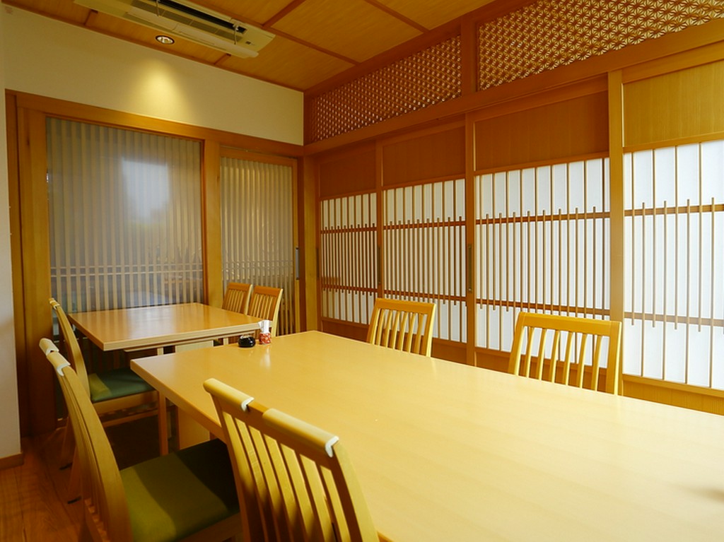 全7部屋の多彩な個室を完備