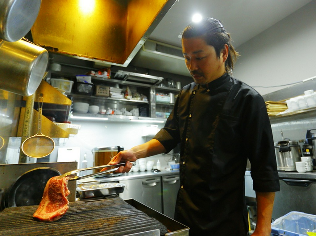 極上の食材と上質な空間。そして、気配りの接客で憩いの時間を