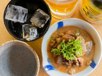 おいしいお酒と大阪グルメを心ゆくまで楽しめるお店