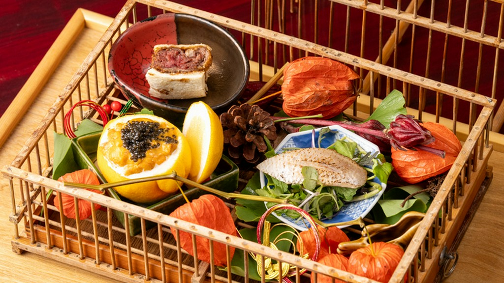 全国の地酒が60種以上。旬の料理と共に“日本を呑む”贅沢が叶う