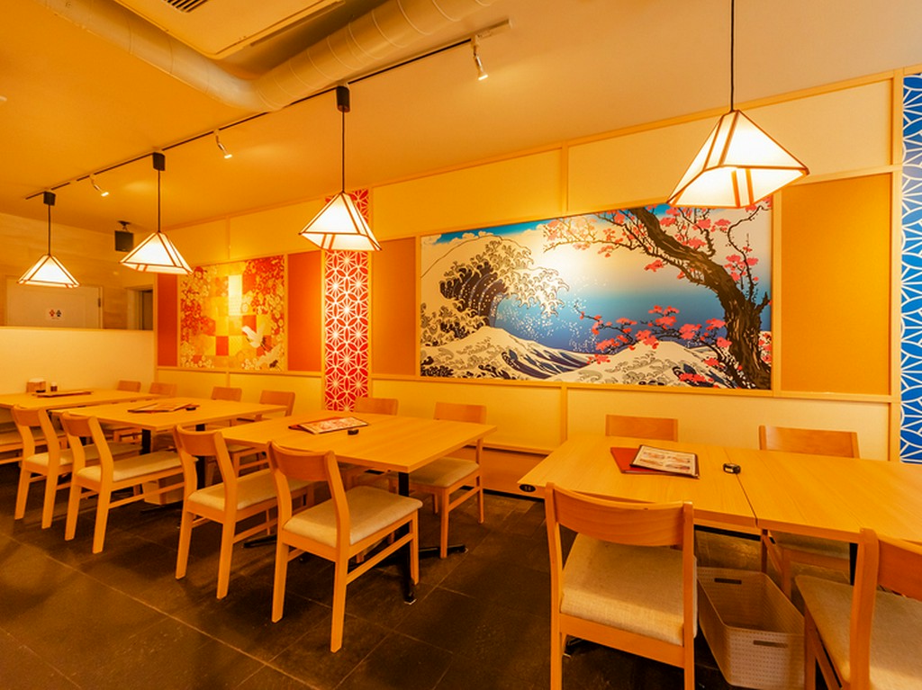 観光やビジネスで、満足感を得られる食事の席を設けたいときに