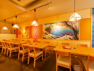 観光やビジネスで、満足感を得られる食事の席を設けたいときに