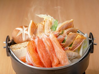 プリプリずわいがにと大ぶりほたてで迫力満点『かにすき御膳』