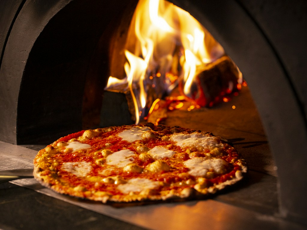 ローマ風ピッツア