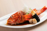 豊かな風味が引き立つ『きんきの煮付け』