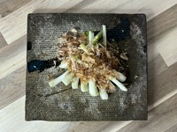 沖縄ならでは味！塩分少なめのかつお節アレンジ！
