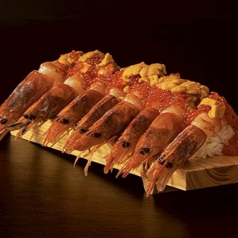 飲める海鮮でか寿司