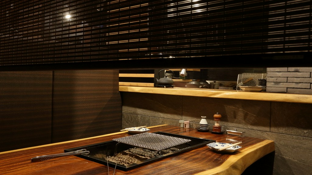 オシャレ女子が集まる会食にふさわしい隠れ家レストラン