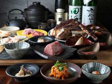 食文化と食体験を通じ、親睦を深め合う会食シーンに