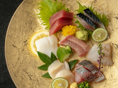 毎日鮮度抜群！独自ルートで鮮魚仕入れてます♪