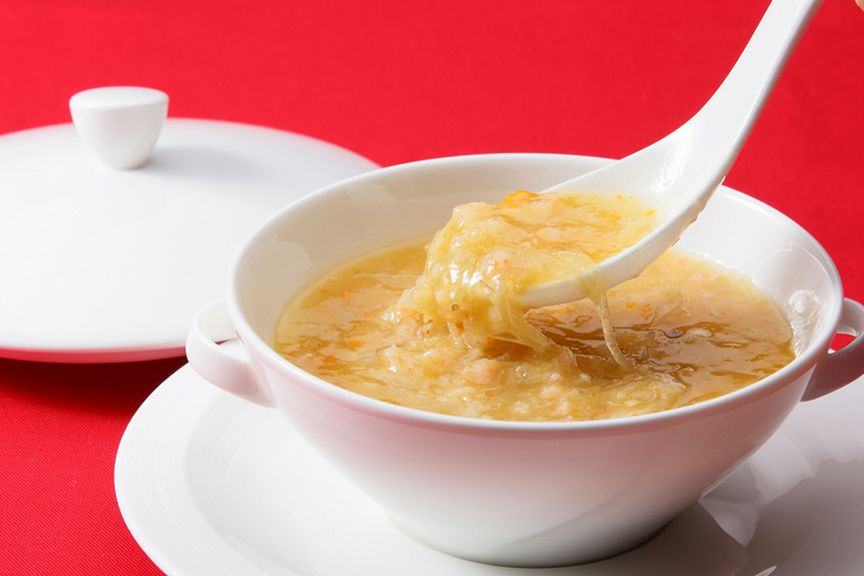 紹興酒をはじめとして、多彩な本格中華に合うドリンクが揃う