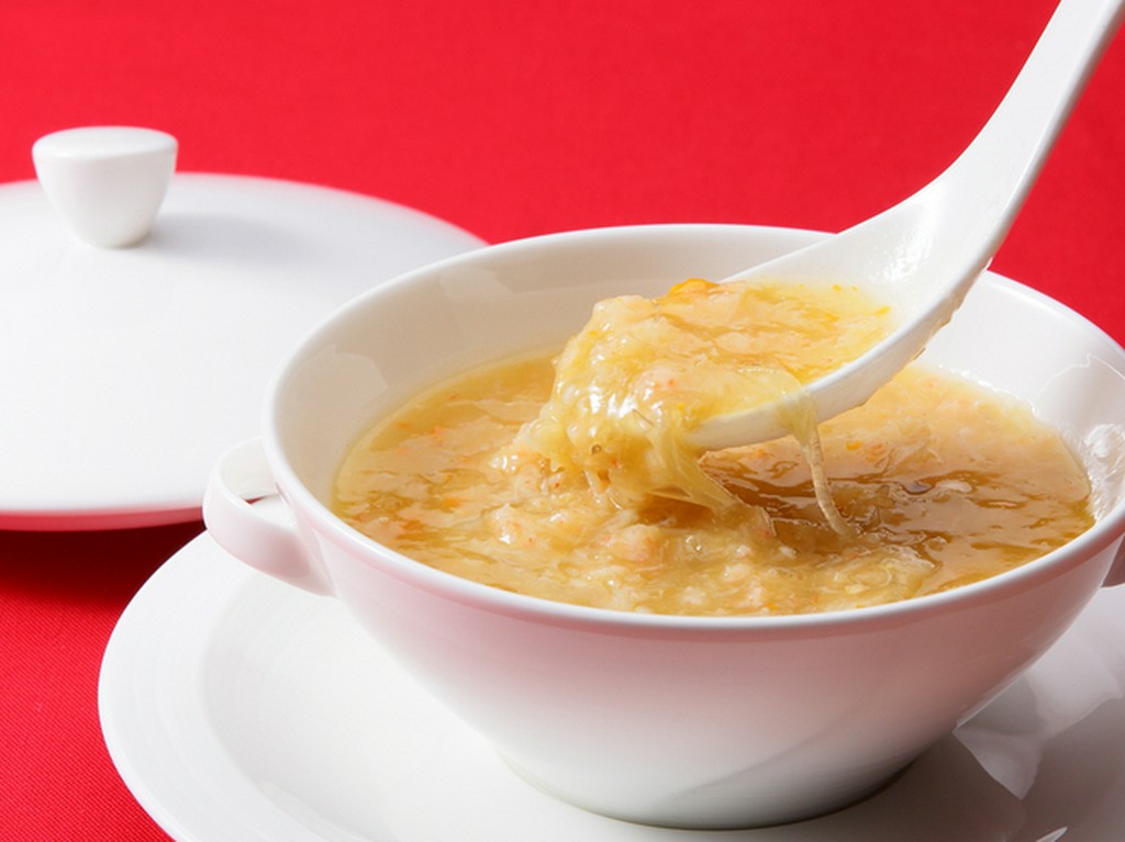 紹興酒をはじめとして、多彩な本格中華に合うドリンクが揃う