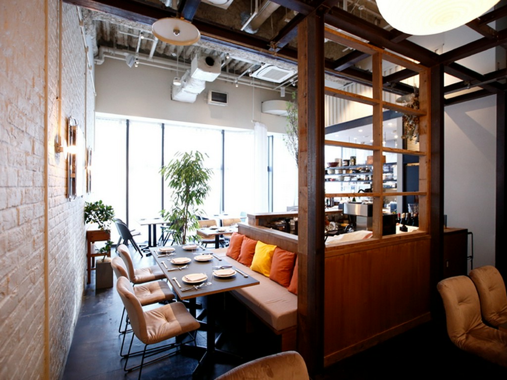 ハイクオリティな食材と料理をハードルの高さなく楽しめる！