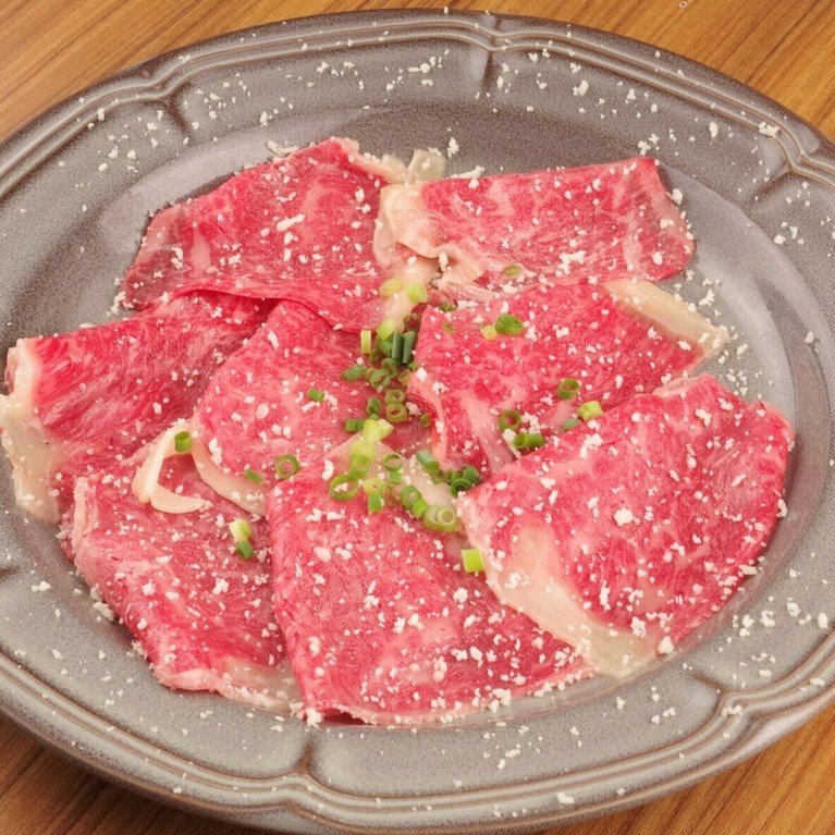 炙り和牛サーロイン刺し