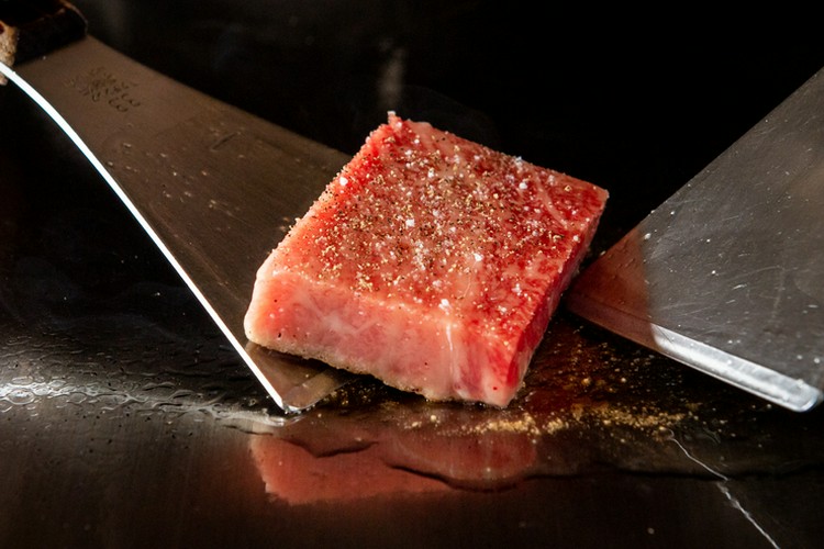 TeppanYaki KOBE Beef Steak EBISU84 恵比寿/鉄板焼き ネット予約可