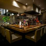 接待から普段使いまで、目的に応じてさまざまなシーンで利用可能。「特別な日はもちろん、何気ない日常の一コマにも選んで使っていただきたい」と話します。