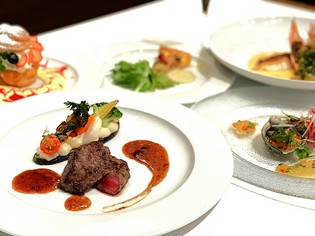 料理のおいしさをアップし、旬を感じる新鮮な食材を目利き