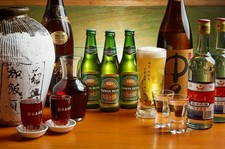 当店自慢の甕だし紹興酒3年、10年、25年も飲める！2名様以上からのご利用とさせていただきます。