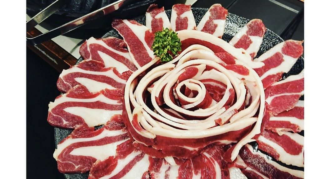 猪、鹿、熊などのジビエも