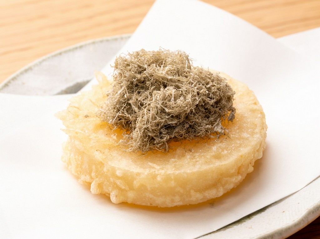 地産地消も大切に、季節の上質な食材をたっぷりと