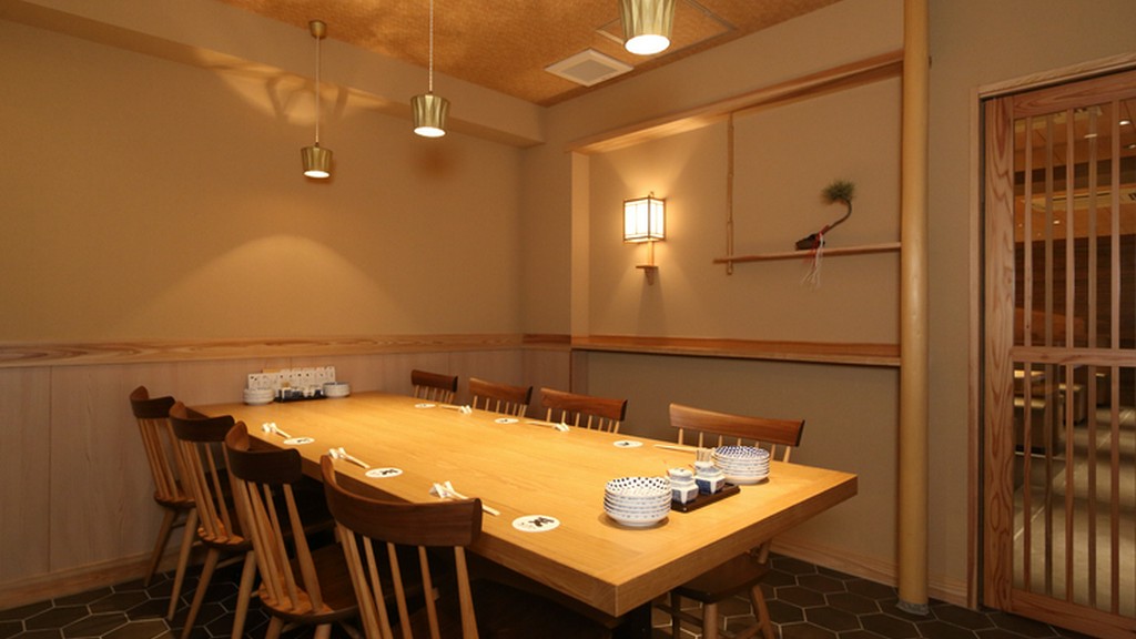 最大10名までの着席が可能な、完全プライベート空間