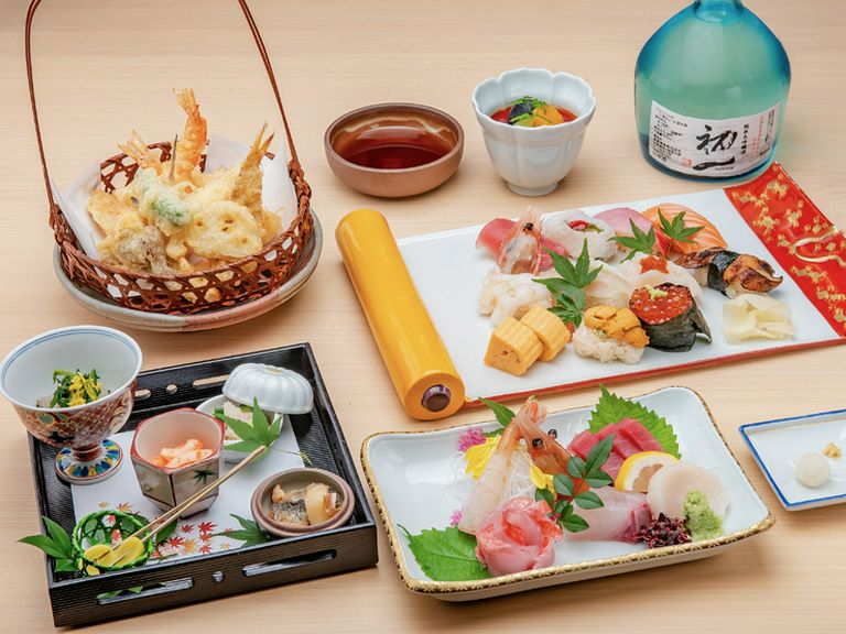 バラエティ豊かな料理と楽しみたい、和洋のお酒が大充実!