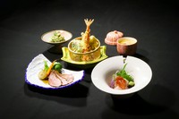 お酒に合う会席料理
※食事物・水物は付きません