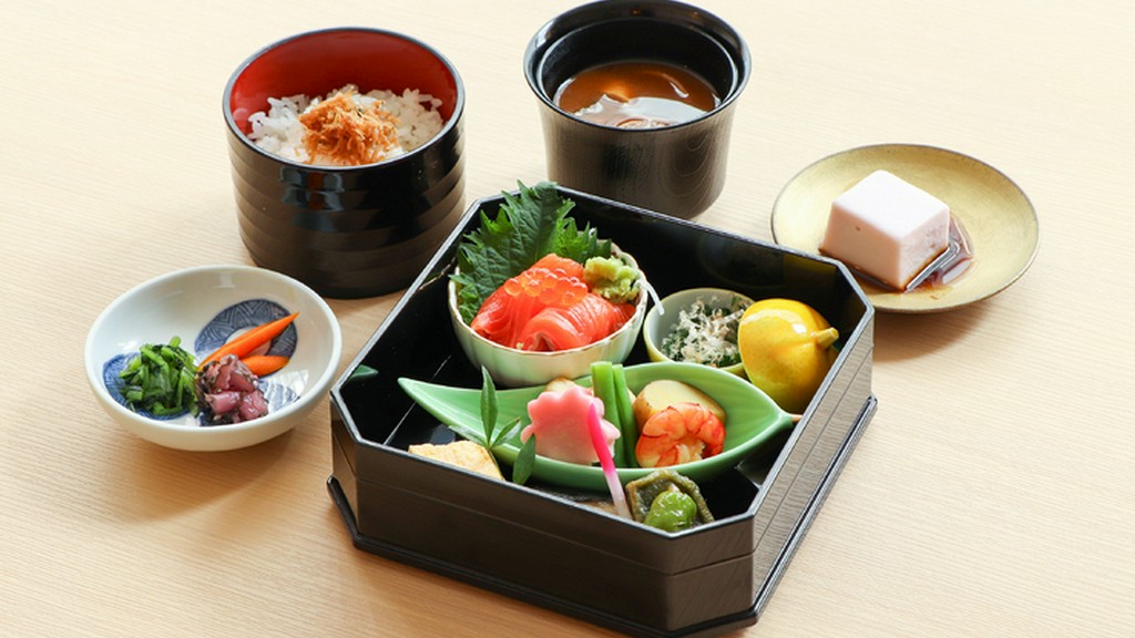 あの天才棋士も舌鼓！海の幸満載の『海鮮丼』