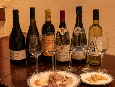ワインと料理のマリアージュ。特別な日を彩り豊かにお祝い