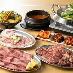 多彩なメニューとオープンな雰囲気で女子会向け