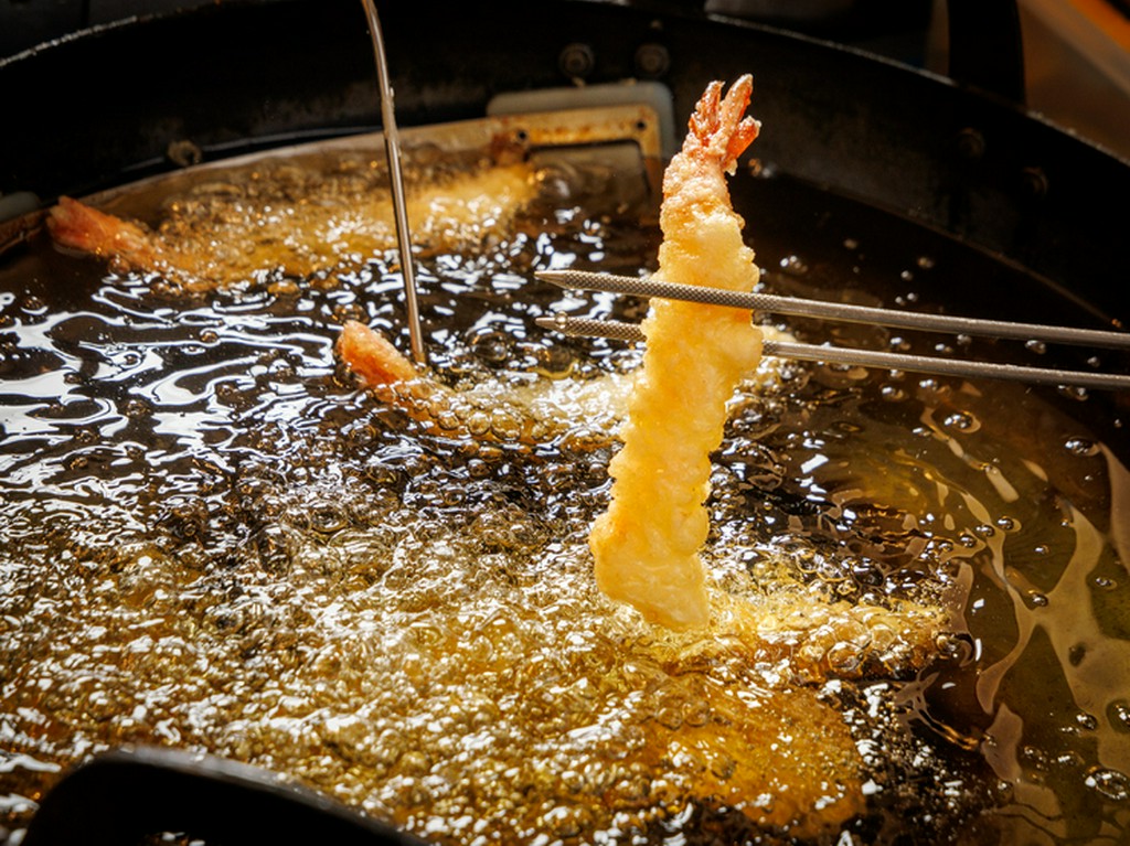 料理人の技を間近にできる『ライブキッチン』