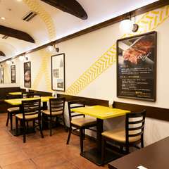 くつろぎの空間で、上質なお肉をじっくりと味わう至福