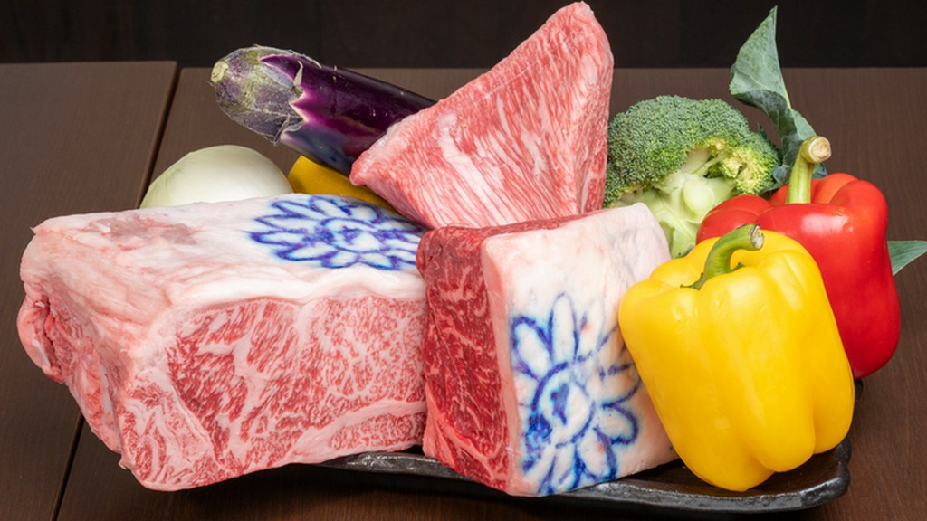 厳選されたお肉をこだわりの楽しみ方で提案