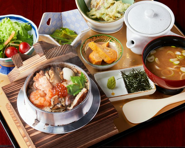 人気の釜飯