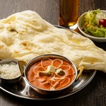 ナン又はライス、サラダ、ドリンク付き