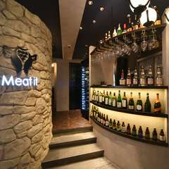 最高級の肉と、行き届いたおもてなし。接待に相応しい席を提供