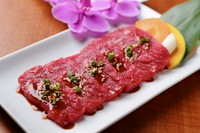 一口で感動。柔らかくジューシーな肉の競演！『上セット』