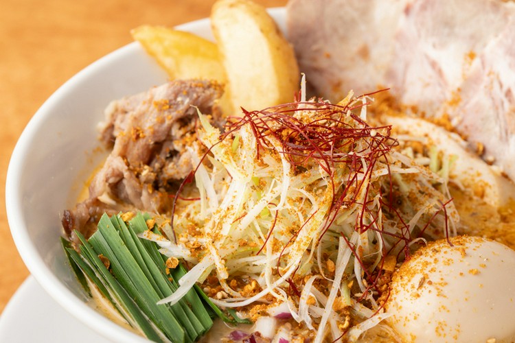 猿のすけ Creamy Chicken Paitan Miso Ramen SARUNOSUKE 東心斎橋
