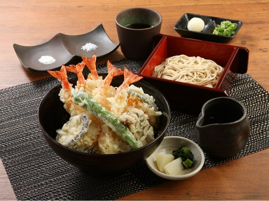 海老三昧天丼セット　ミニそば付