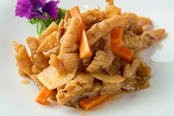 蘭の拾璞 御徒町店 御徒町/広東・香港料理 料理人 李 鴻 氏 | ヒトサラ