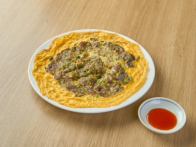 魚介の風味が香る『牡蠣餅』／Oyster Pizza Chinese Style