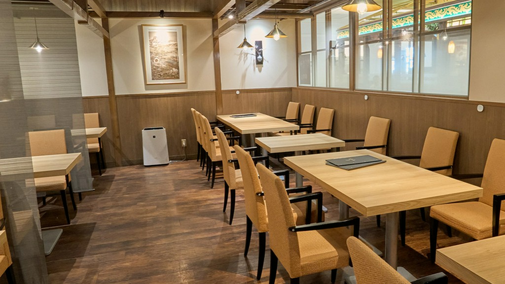 「本物を気軽に」。料理と空間で細やかなもてなしを